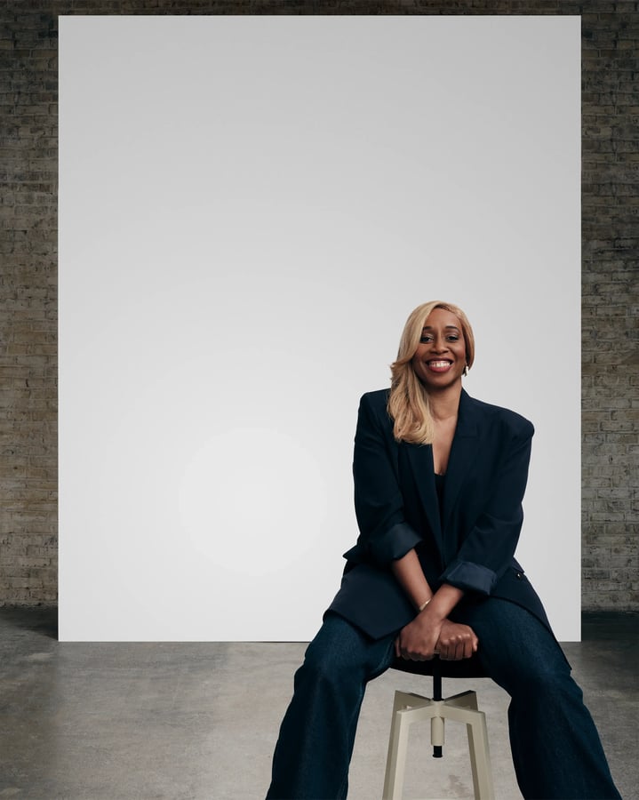 Joëlle_Dago_Serry_NO_SUPER_01[1]-1